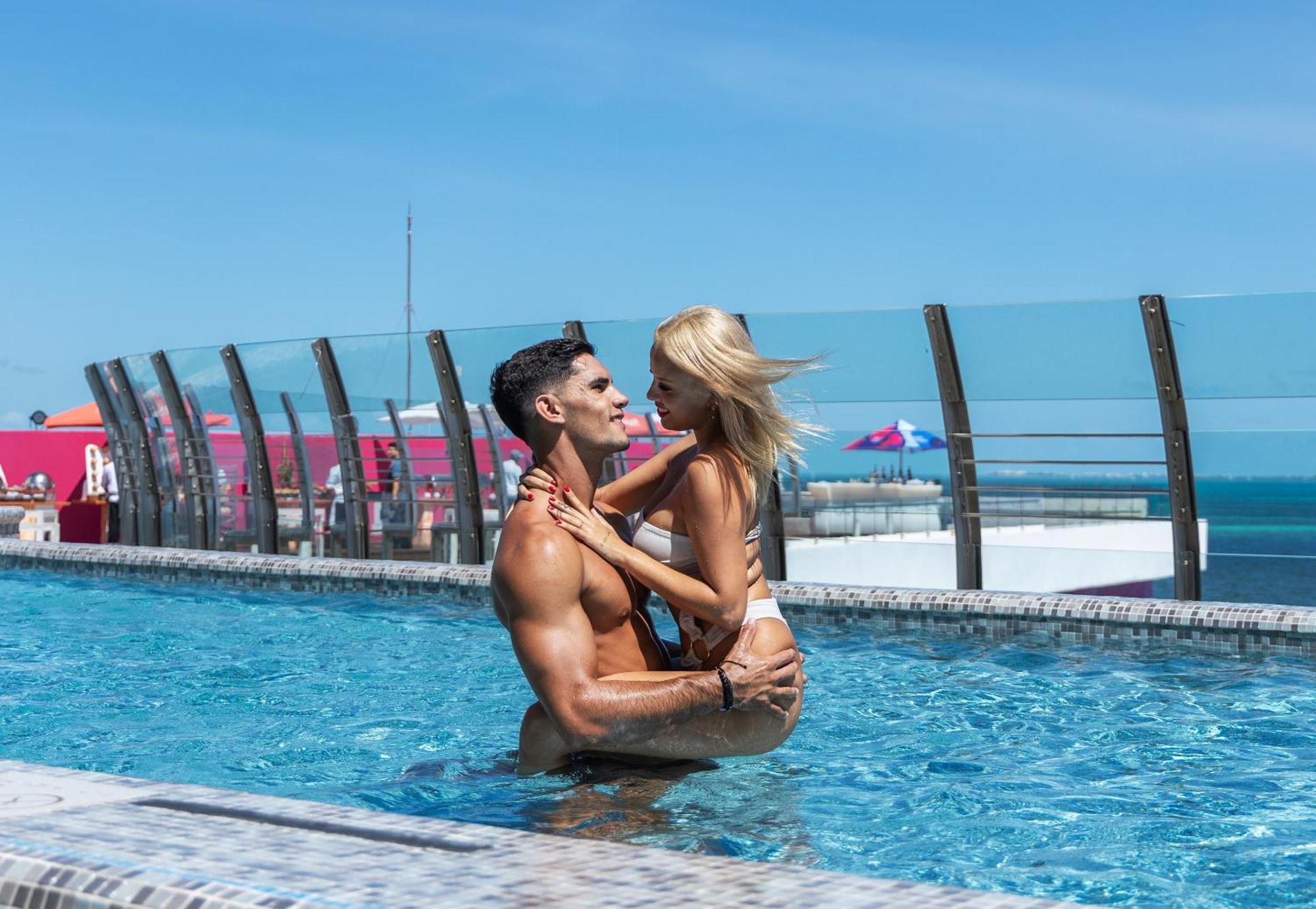 Temptation At The Tower Cancun Resort (Adults Only) Kültér fotó